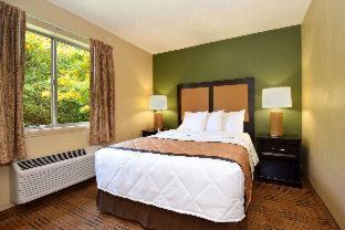 Suburban Studios Columbus East Δωμάτιο φωτογραφία