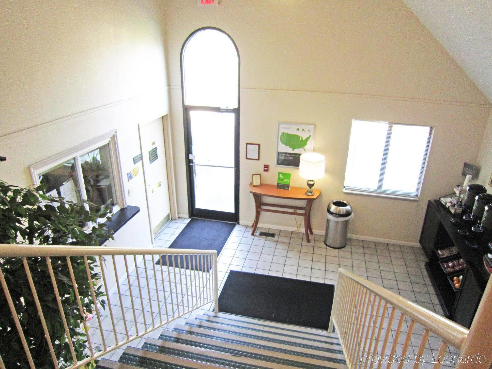 Suburban Studios Columbus East Εξωτερικό φωτογραφία
